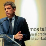 Carlos Mazón inaugura jornada empresarial en Alicante