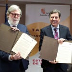Santiago Aparicio junto a Carlos Fernández Carriedo