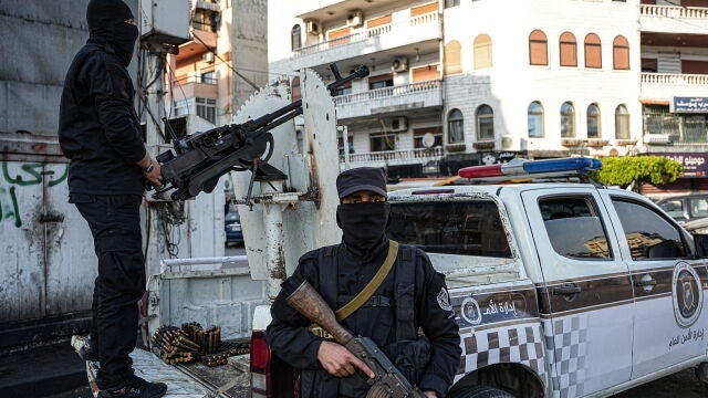 Syrian Security Forces set up checkpoints following multiple violations in Latakia