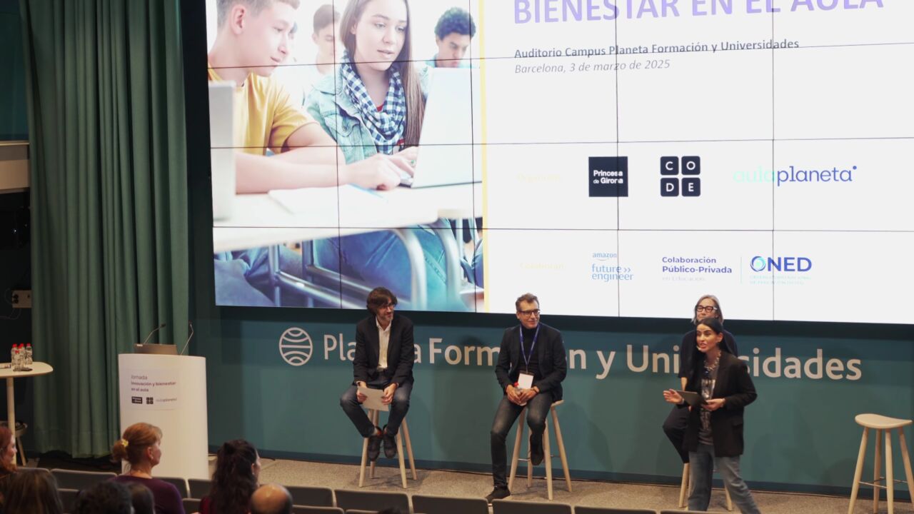 Aulaplaneta apuesta por que la tecnología sea una alidada del profesorado