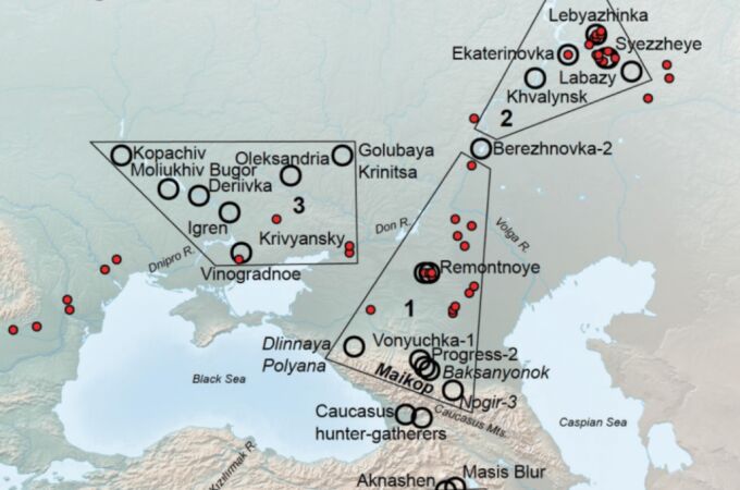 En rojo los sitios en los que habitaron los Yamna y sus viajes por Eurasia