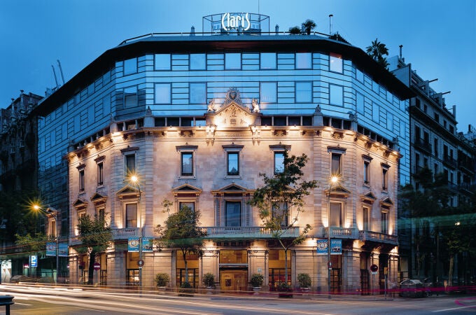 Claris, un hotel artístico y palaciego de 5 estrellas