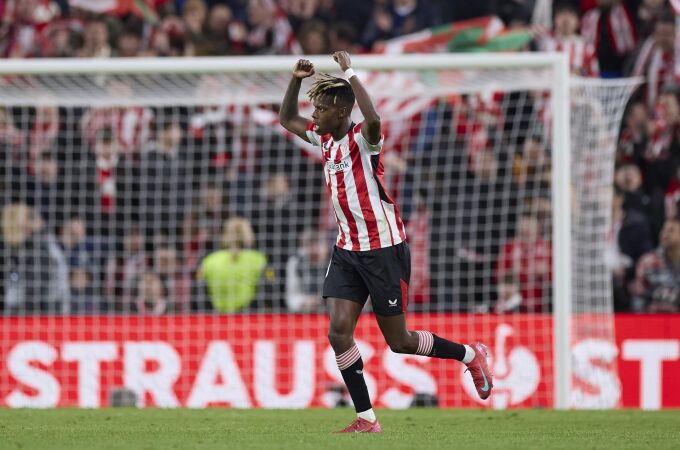 AMP.- Fútbol/Liga Europa.- (Crónica) El Athletic Club elimina a la Roma y la Real se despide de Europa en Old Trafford