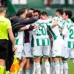 Los jugadores del Córdoba durante un partido