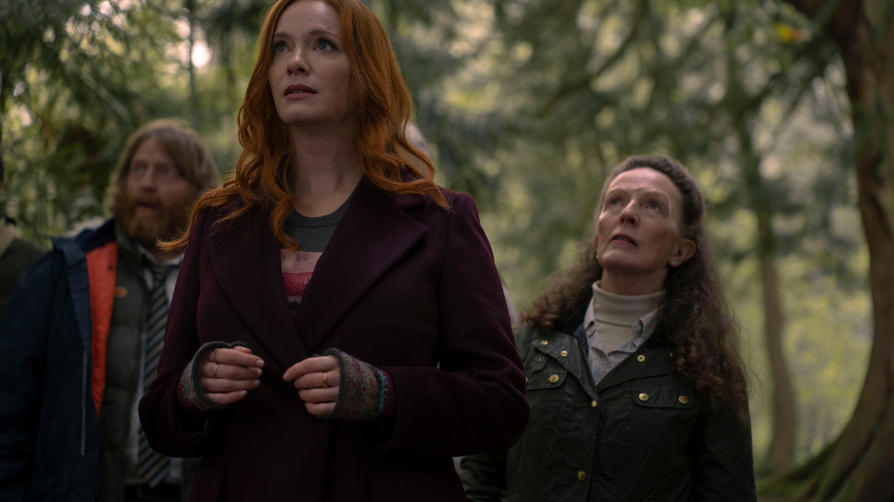 ¿Abducidos en un pueblo irlandés? 'Small Town, Big Story' llega a SkyShowtime