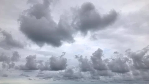 AMP.- Emergencias establece el fin de las alertas por lluvias en toda la C.Valenciana y el de nevadas en Castellón