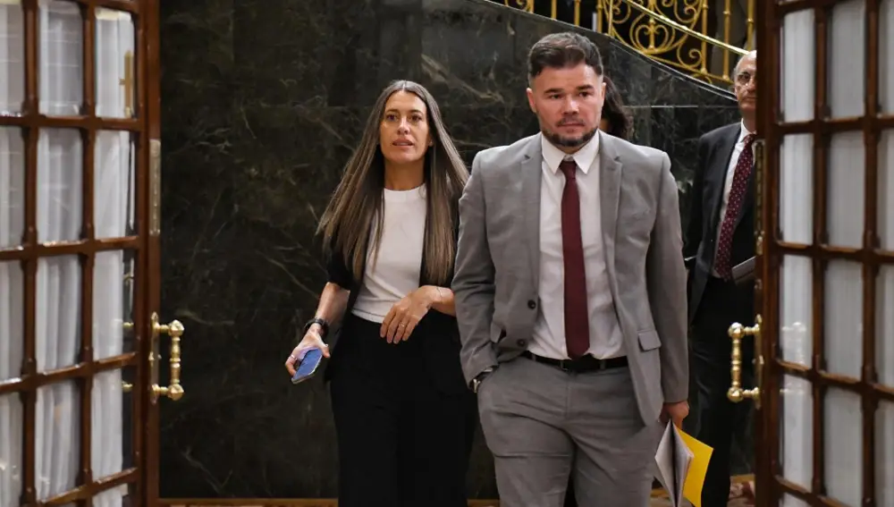 Míriam Nogueras, portavoz de Junts en el Congreso, y Gabriel Rufián, su homólogo de ERC.