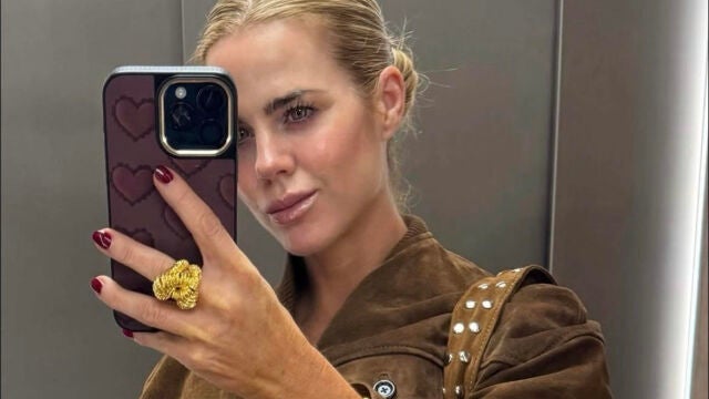 El look de Amelia Bono.