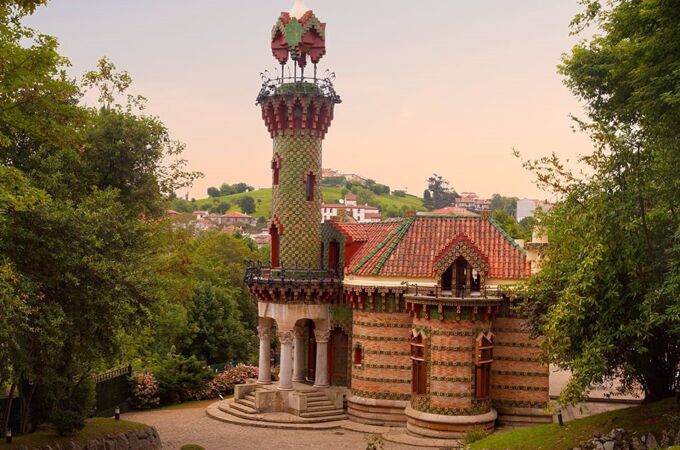 CANTABRIA.-Comillas reúne al "universo Gaudí" por el 140 aniversario de El Capricho