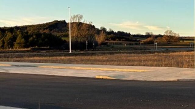 Imagen de una de las parcelas del nuevo polígono industrial de Almanza (León)