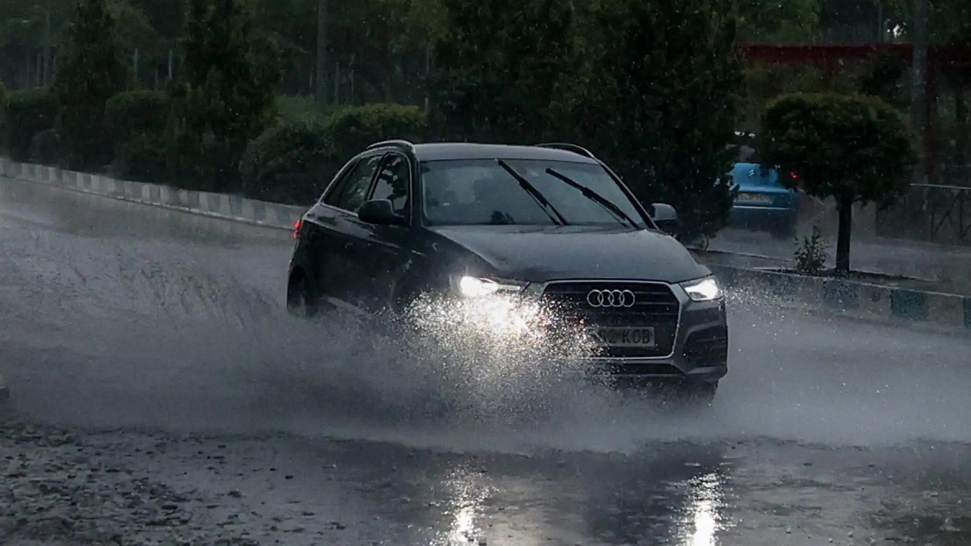 Reabre en su totalidad el ramal de la M-30 con la M-40 hacia la A-6 cortado durante horas por la crecida del Manzanares