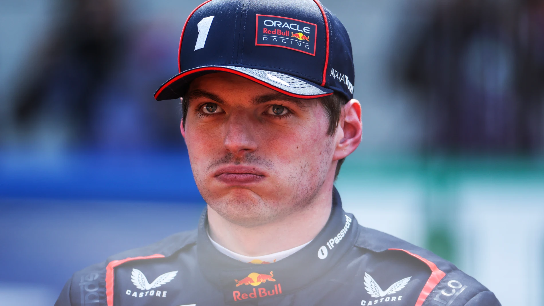 SHANGHAI (China), 22/03/2025.- Red Bull Racing driver Max Verstappen of Netherlands reacts after the Sprint race prior to the Formula One Chinese Grand Prix, at the Shanghai International Circuit in Shanghai, China, 22 March 2025. The 2025 Formula 1 Chinese Grand Prix is held on 23 March. (Fórmula Uno, Países Bajos; Holanda) EFE/EPA/WU HAO