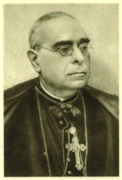 Josep Torras i Bages fue obispo de Vic y una de las grandes figuras históricas del tradicionalismo y del catolicismo en Cataluña. Es autor de la frase célebre &quot;Cataluña será cristiana o no será&quot;