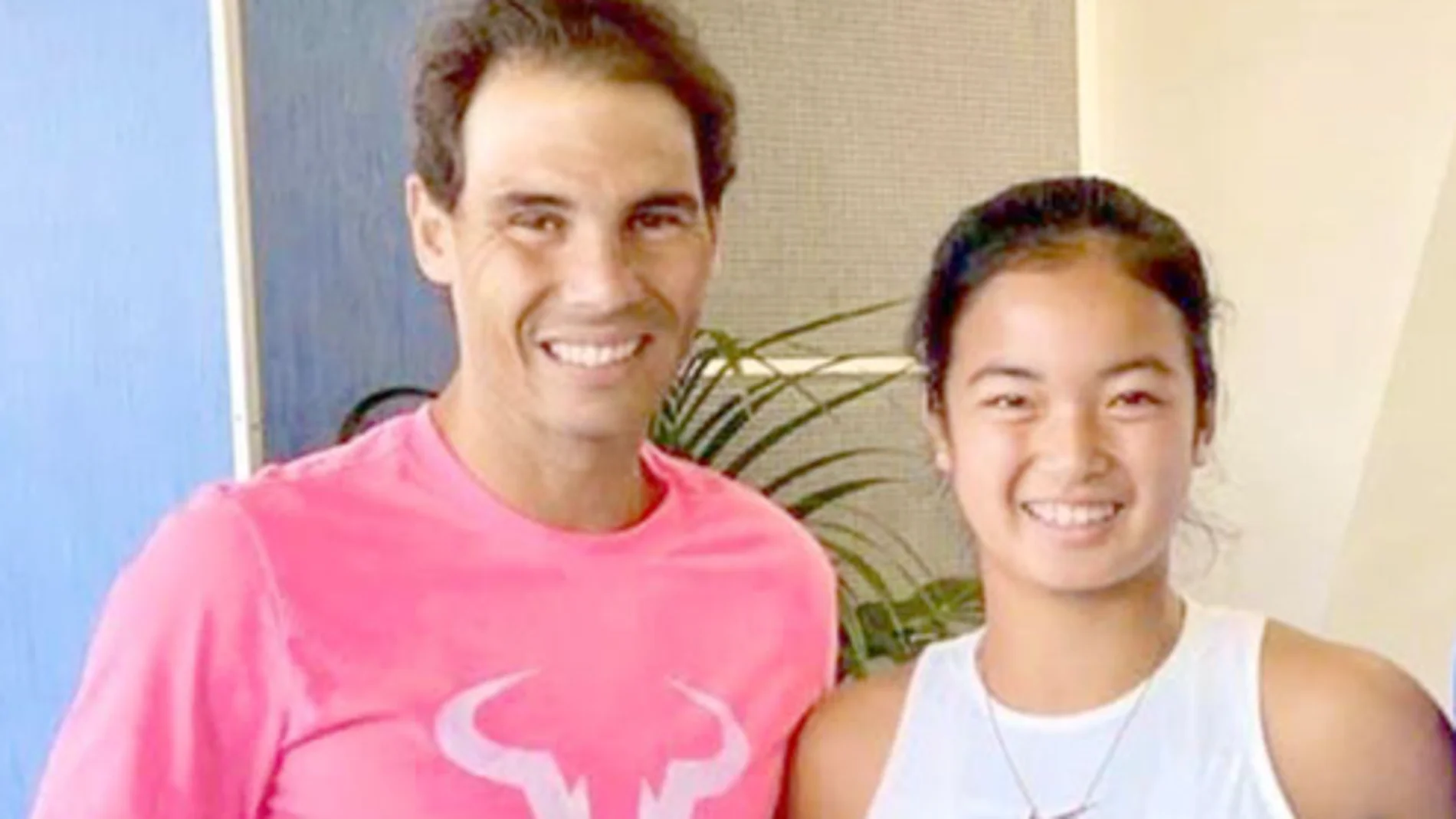 Su familia, su novio...: así es Alexandra Eala, la pupila de la academia de Nadal que desafía a Badosa