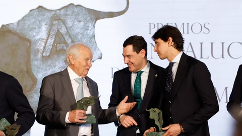Entrega de los II premios Andalucía de la Tauromaquia en Sevilla