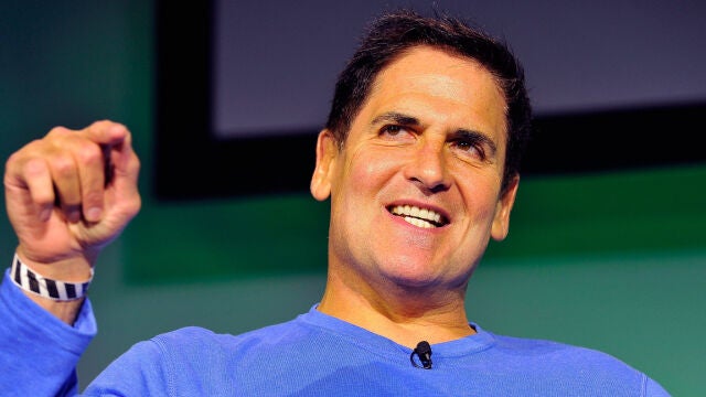 Mark Cuban se aleja del pesimismo que acecha sobre el tejido laboral por la llegada de la IA