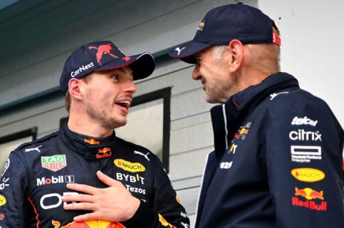 Los líos se acumulan en Red Bull: del enfado de Verstappen al fichaje de Carlos Sáinz