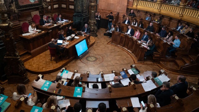 El pleno de Barcelona debate sobre las incidencias de Rodalies de Catalunya