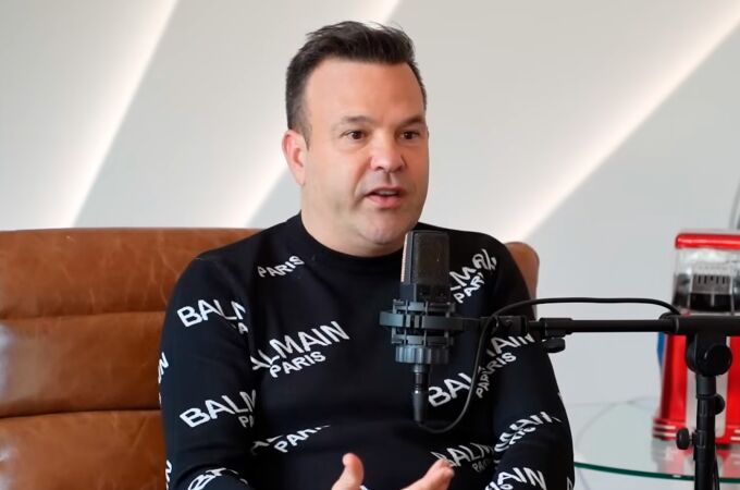 José Elías, además de sus negocios, tiene su propio canal de YouTube y suele participar en los podcasts de otros creadores de contenido