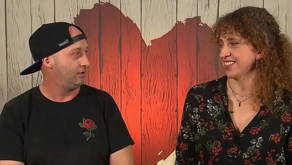 Alejandro y Paula en 'First Dates'