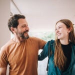 Los hijos adolescentes que tienen confianza en sus padres muestran estos 7 comportamientos