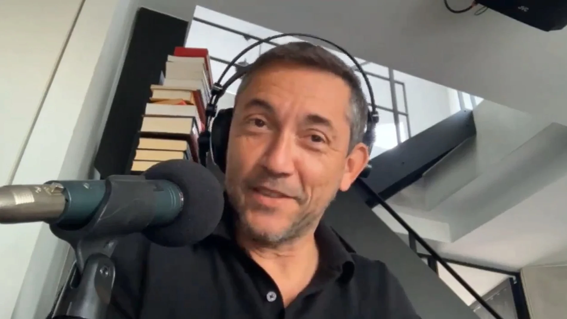 Javier Ruiz se instala en “Mañaneros” para subir el fuego informativo