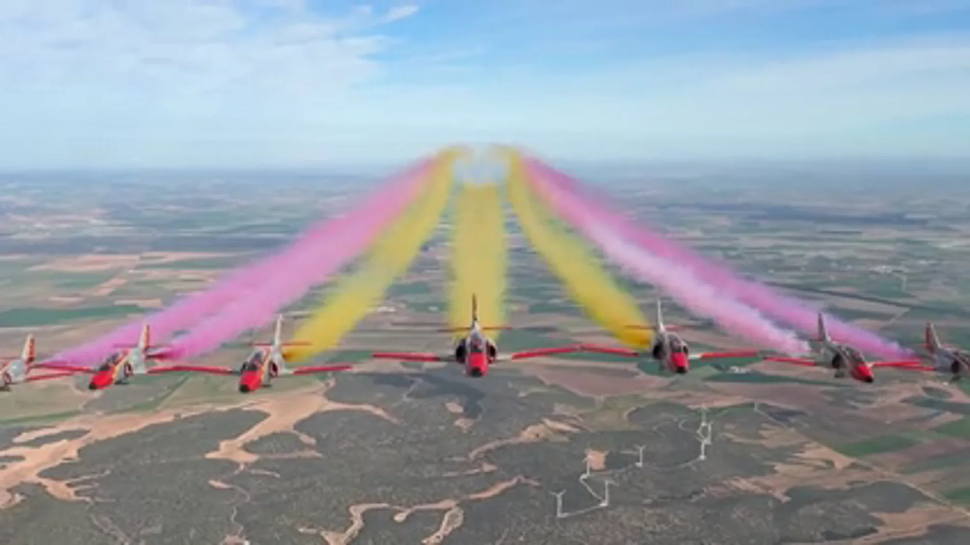 La Patrulla Águila vista desde un A400