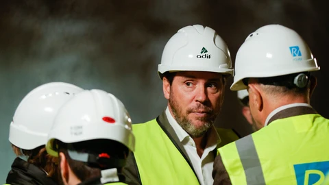 Ministro Óscar Puente supervisa obras del Canal ferroviario en València