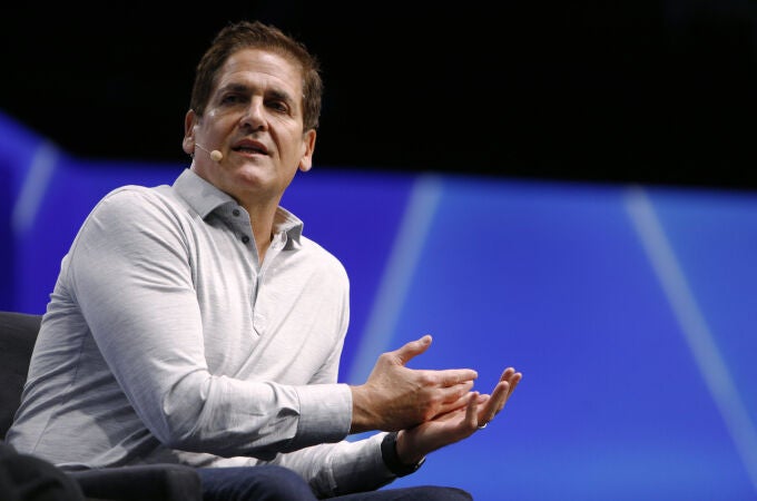 La vena visionaria de Mark Cuban le lleva a experimentar con la IA