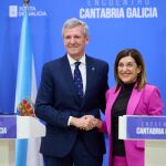 Cantabria y Galicia "renuevan" su frente común sobre financiación autonómica y colaborarán en el control del lobo