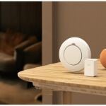 Se instala en segundos, detecta humo, calor y monóxido: el gadget que todo hogar debería tener