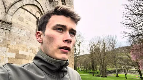 Jorge Rey, el joven aficionado a la meteorología, en una de sus últimas predicciones del tiempo.