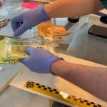 e estima la venta de un total de 25 toneladas de productos por un valor de 400.000 euros.