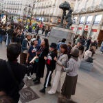 Turistas en la Puerta del Sol