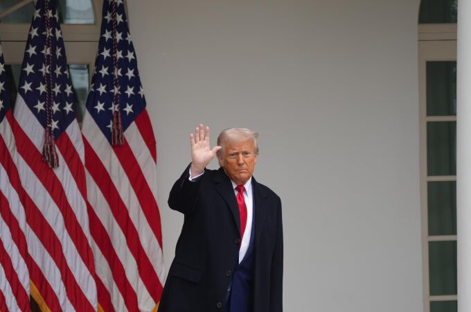 EEUU.-Trump afirma que los aranceles son la "única manera de curar" los déficits financieros "masivos" con China o la UE