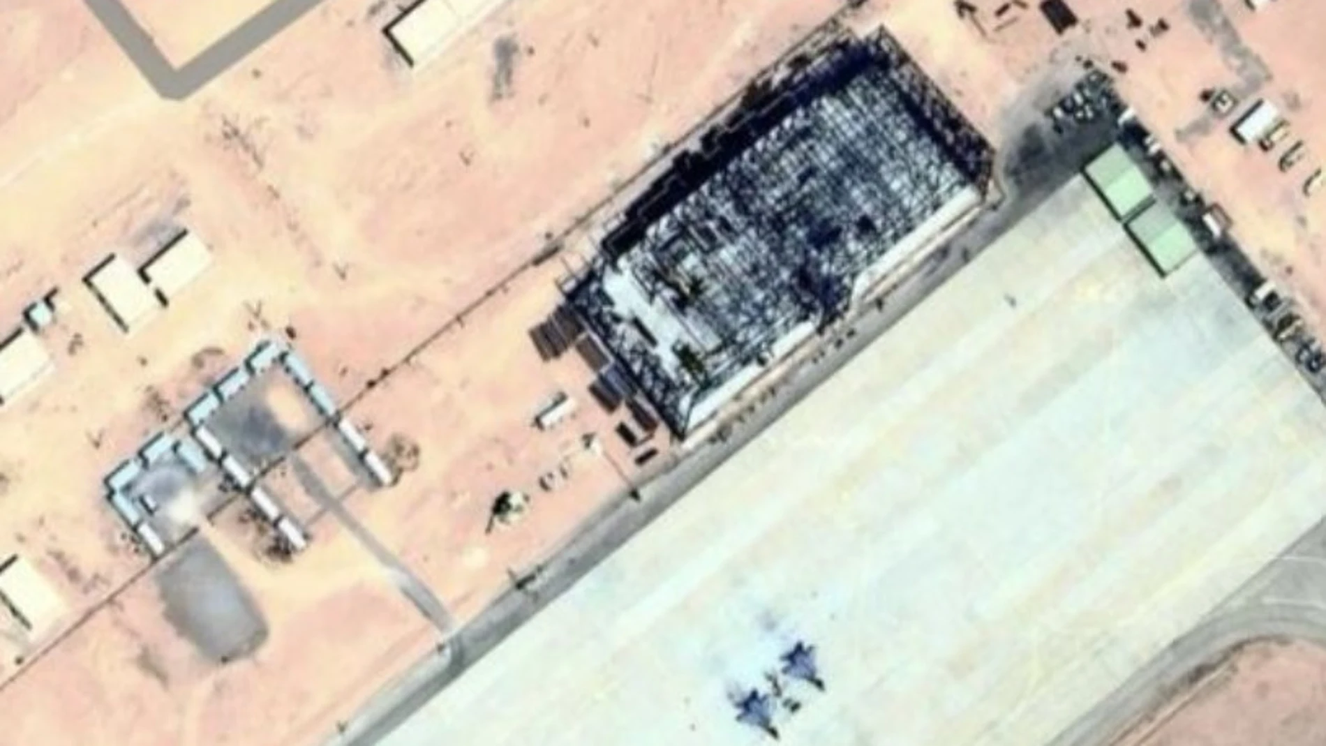 Cazas rusos Mig29, aparcados en la nueva base argelina