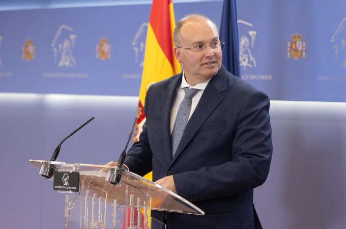 Tellado reta a Sánchez a demostrar que quiere un pacto de Estado antiaranceles tras no ver receptividad con sus medidas