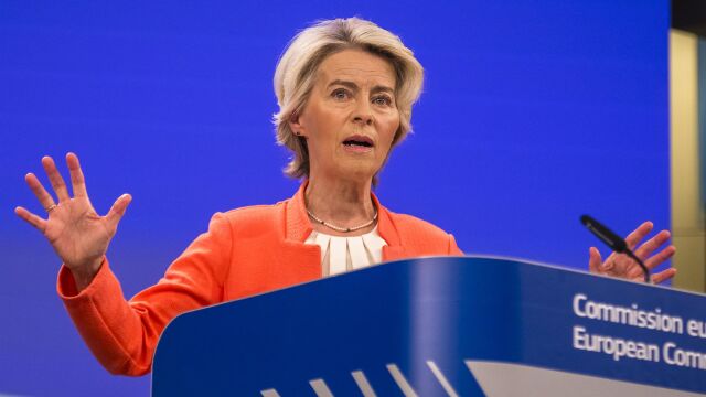 Von der Leyen pide a Pekín apoyar un sistema "fuerte, libre y justo" frente a la guerra arancelaria de Trump