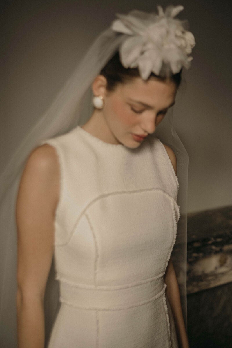 Vestido escote caja.