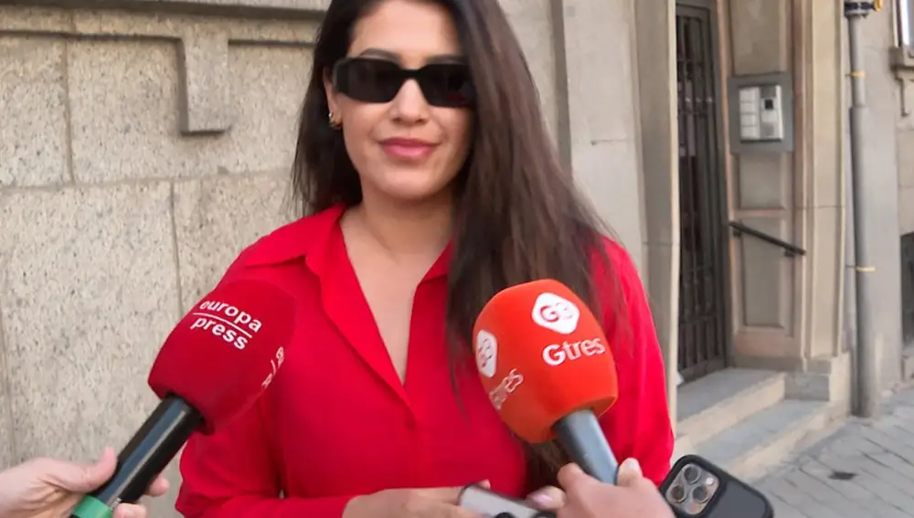 Gabriela Guillén confirma que Bertín Osborne ya conoce a su hijo y ha jugado muchas tardes con él