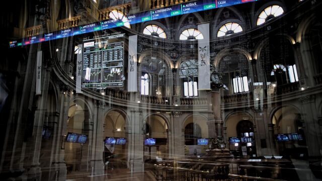 Economía/Bolsa.- El Ibex 35 modera las alzas al 6% tras el 'volantazo' de Trump, seguido por la tregua de la UE