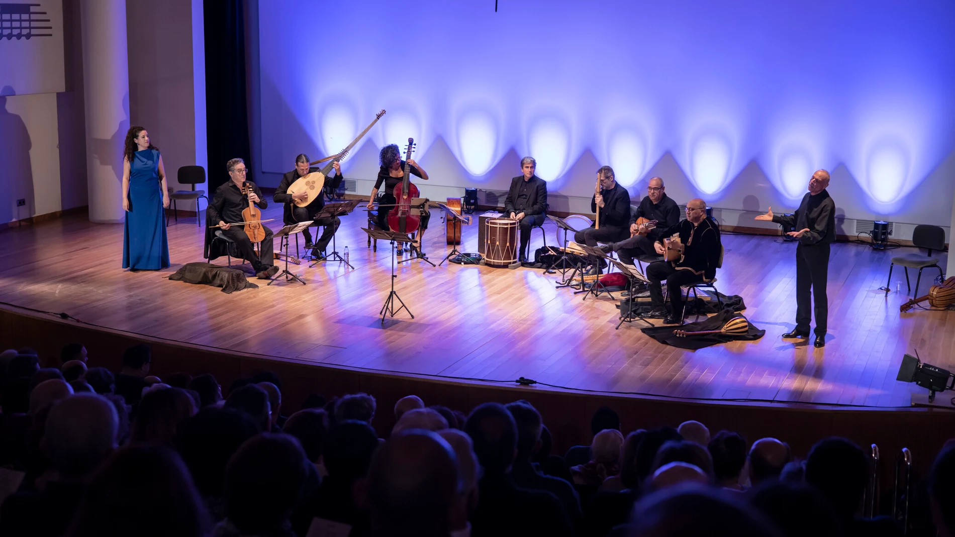 Capella de Ministrers cierra «Músicas Religiosas del Mundo» con música, canciones y bailes en la Edad Media