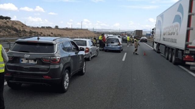 Sucesos.- Una docena de personas heridas en un accidente de tráfico en Ulea (Murcia)