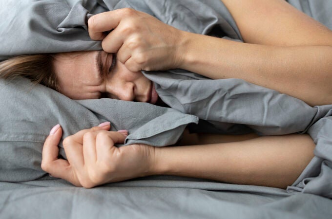 Dormir poco puede afectar reducir partes del cerebro relacionadas con el alzheimer