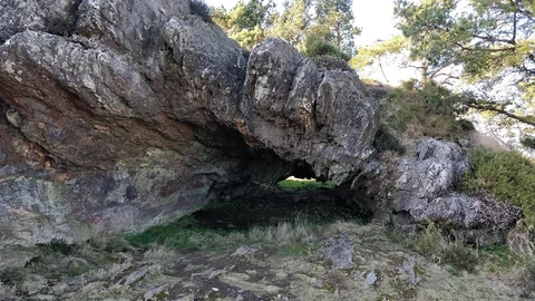A Cova da Serpe.
