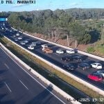 Retenciones en la autopista de Inca a causa de un accidente múltiple.
