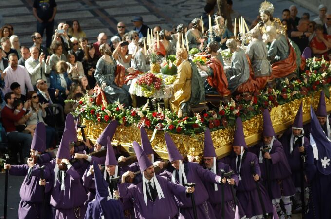 S.Santa.- Los Salzillos celebran su 425 aniversario en una mañana primaveral de Viernes Santo