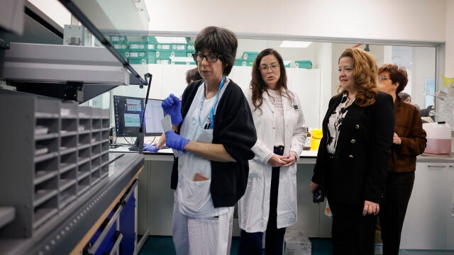 Madrid comienza el tratamiento a un recién nacido tras detectarse el primer caso de síndrome del niño burbuja en la región