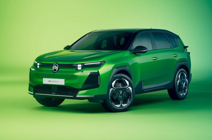 Citroën intensifica su oferta eléctrica con un nuevo C5 Aircross, más grande y eficaz 