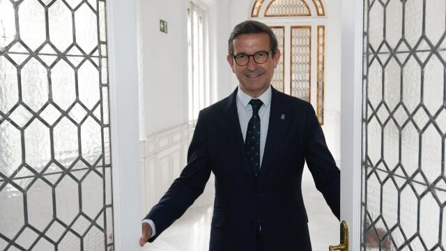 Jorge Paradela: «Sería un error mantener el calendario de cierre de las nucleares»